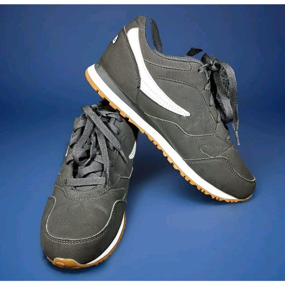 Fila Sneakers Women 5.5 Gray Classic 18 Faux Leather Athletic Walking Running - Picture 1 of 9